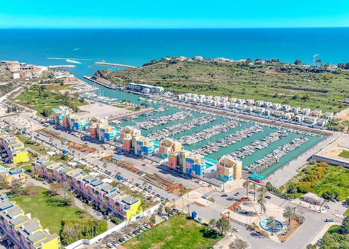 Jardins Da Marina Bi Marina Apartment *