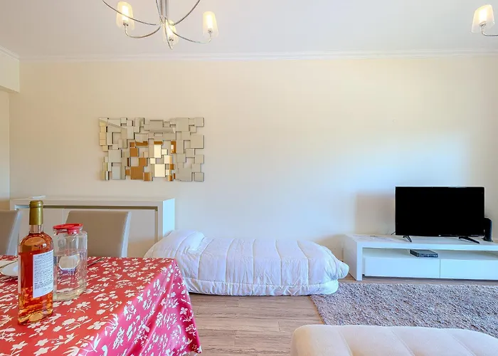 Jardins Da Marina Bi Marina Apartment